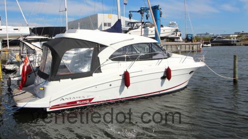 Beneteau Antares 30S Tekniset tiedot ja arvostelut